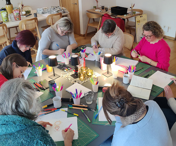 Atelier Com in The Loop